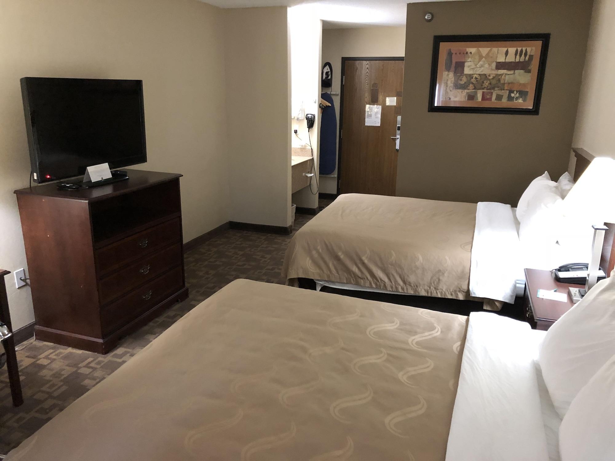 Quality Inn I-70 At Wanamaker Τοπέκα Εξωτερικό φωτογραφία