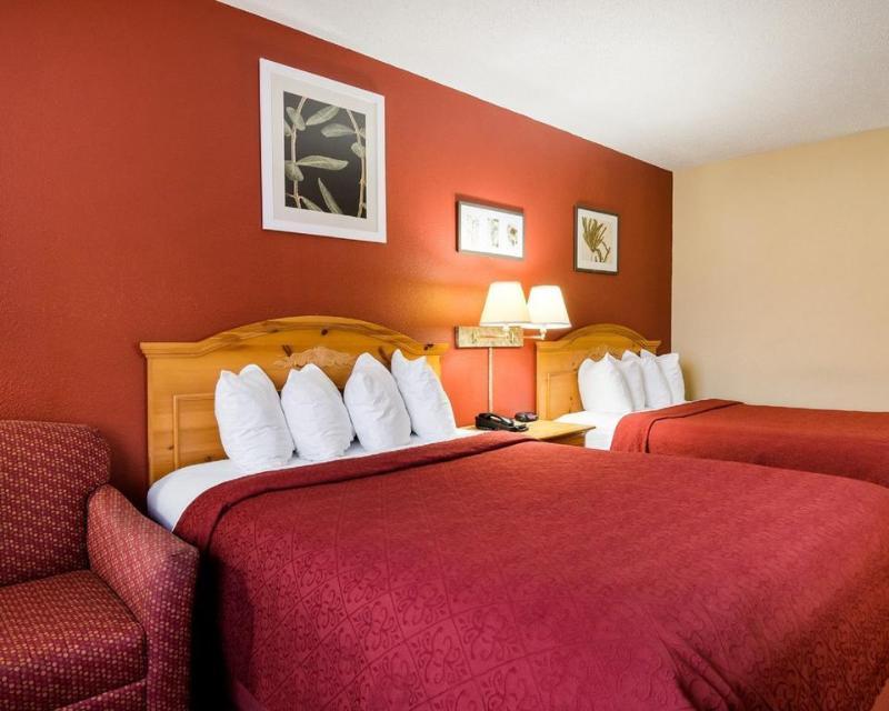 Quality Inn I-70 At Wanamaker Τοπέκα Εξωτερικό φωτογραφία