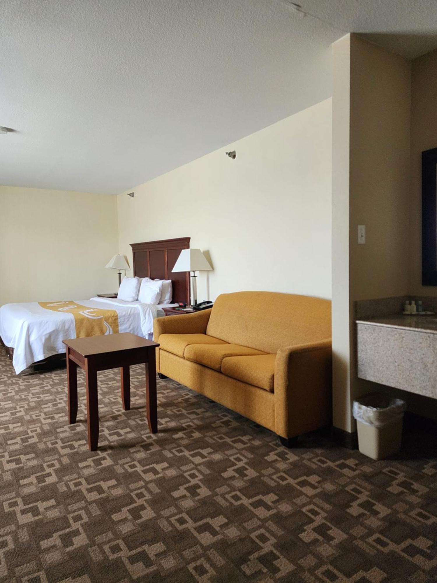 Quality Inn I-70 At Wanamaker Τοπέκα Εξωτερικό φωτογραφία