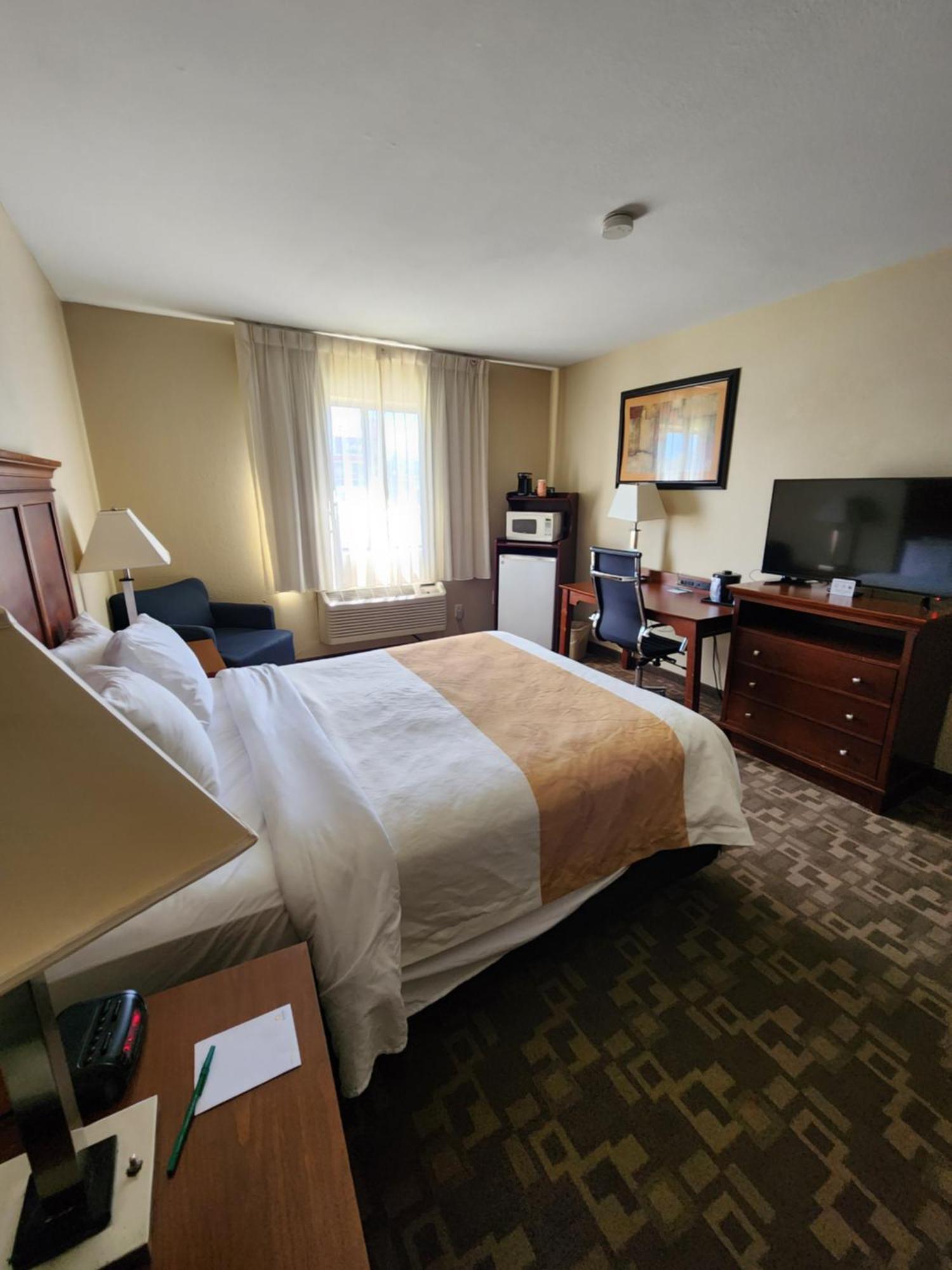 Quality Inn I-70 At Wanamaker Τοπέκα Εξωτερικό φωτογραφία