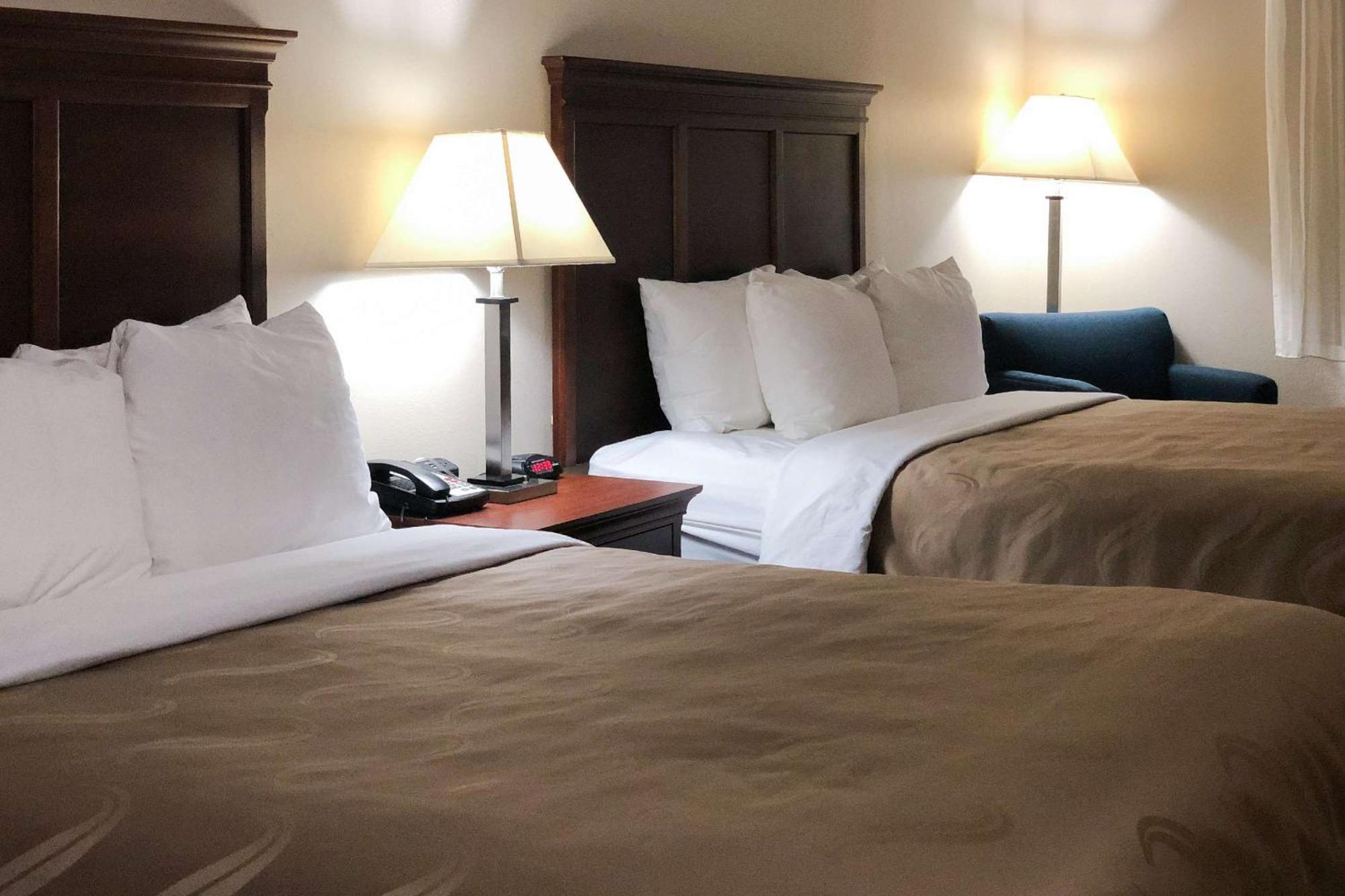 Quality Inn I-70 At Wanamaker Τοπέκα Εξωτερικό φωτογραφία